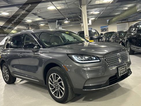 Used 2022 Lincoln Corsair AWD w/ Equipment Group 101A image 2