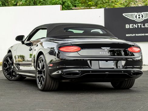 Used 2023 Bentley Continental GT Speed image 3