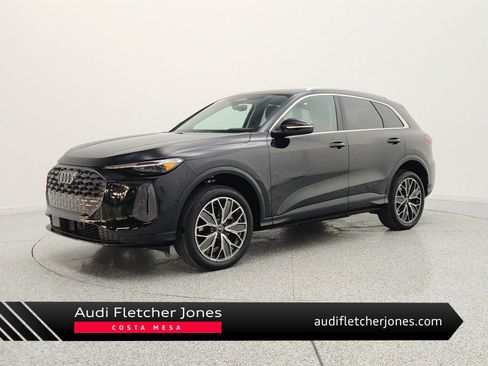 Used 2025 Audi Q5 Premium Plus w/ Premium Plus AWD/4WD image 1