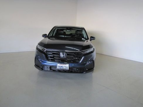 Certified 2025 Honda CR-V EX-L image 2