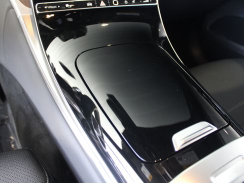 Used 2026 Mercedes-Benz GLC 300 4MATIC image 18