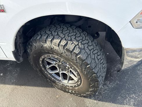 Used 2017 RAM 1500 Big Horn image 2