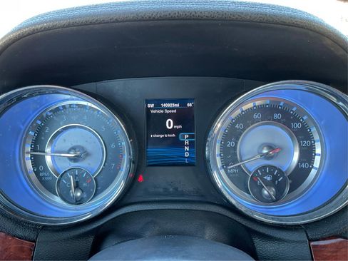 Used 2014 Chrysler 300 image 15