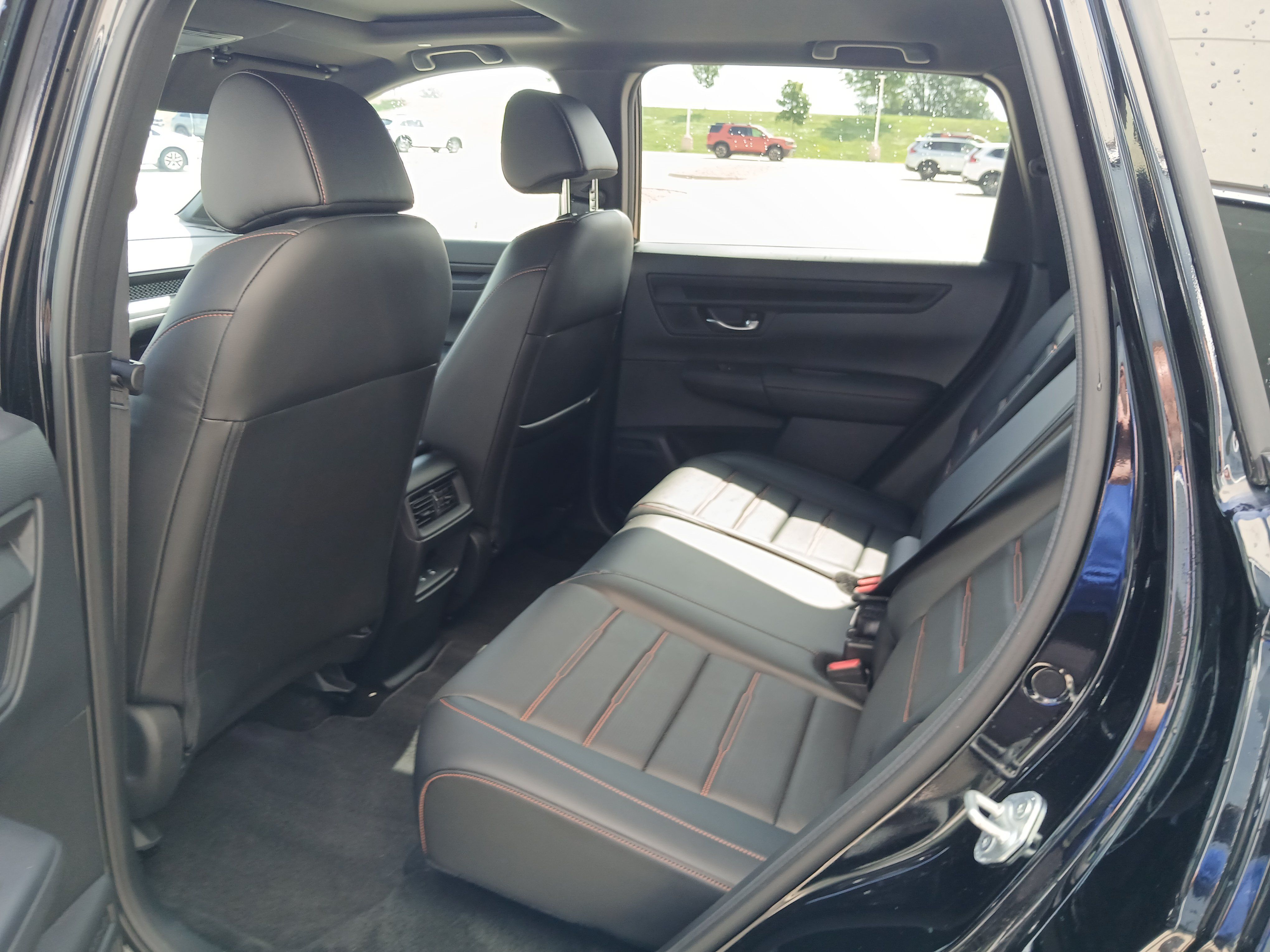 Used 2025 Honda CR-V Sport-L image 9