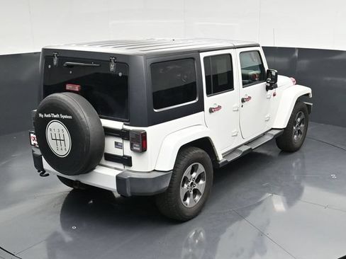 Used 2016 Jeep Wrangler Unlimited Sahara w/ Trailer Tow Group AWD/4WD image 42