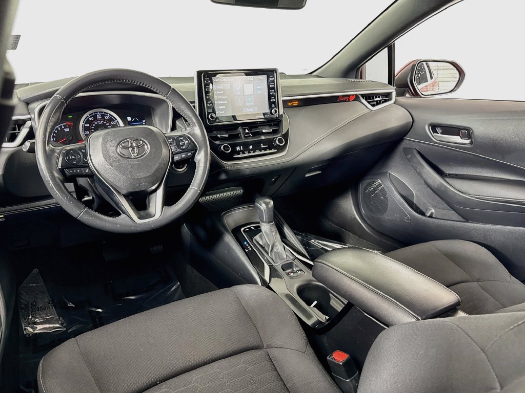 Used 2021 Toyota Corolla SE w/ Special Edition FWD image 25