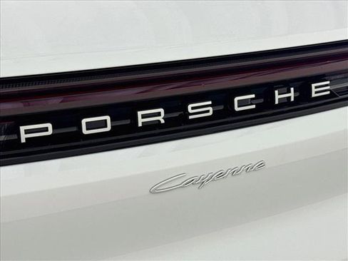 New 2026 Porsche Cayenne AWD/4WD image 25