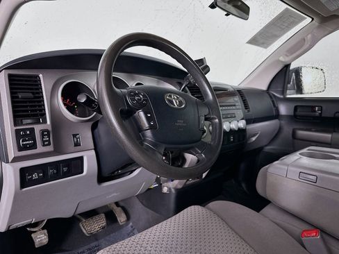 Used 2012 Toyota Tundra 4x4 Double Cab w/ Tow Pkg image 10