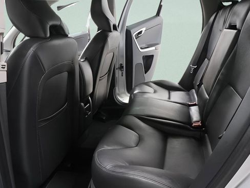 Used 2016 Volvo XC60 T5 Premier AWD/4WD image 24