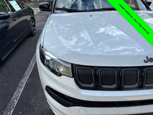 Used 2022 Jeep Compass High Altitude AWD/4WD image 3