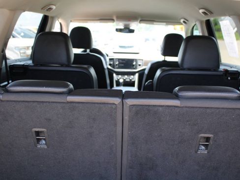 Used 2019 Volkswagen Atlas SE FWD image 15