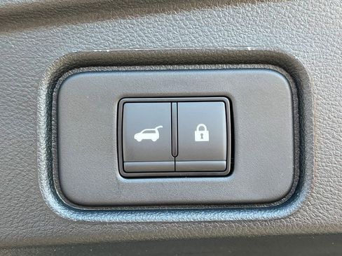 New 2026 Nissan Pathfinder Platinum AWD/4WD image 41