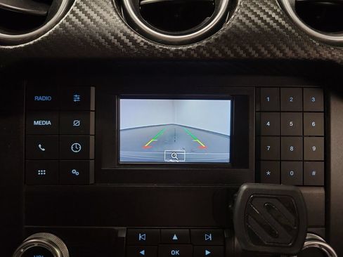 Used 2019 Ford Mustang Coupe RWD image 19