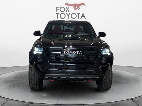 Used 2025 Toyota Tacoma TRD Pro AWD/4WD image 9