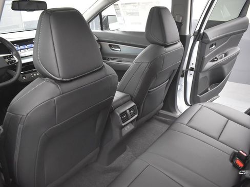 New 2025 Nissan Murano SL AWD/4WD image 13