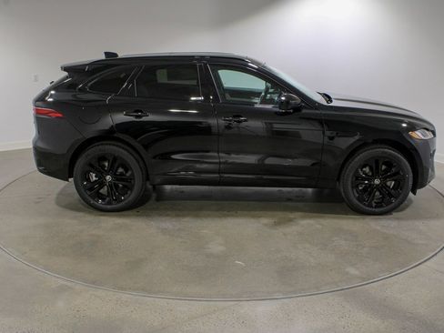 New 2026 Jaguar F-PACE R-Dynamic S image 6