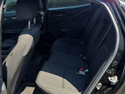 Used 2019 Honda Civic EX image 9