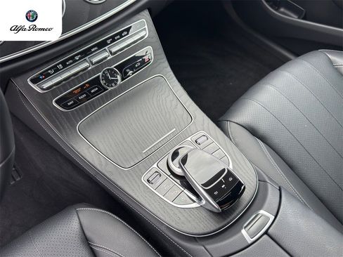 Used 2019 Mercedes-Benz E 300 4MATIC image 20