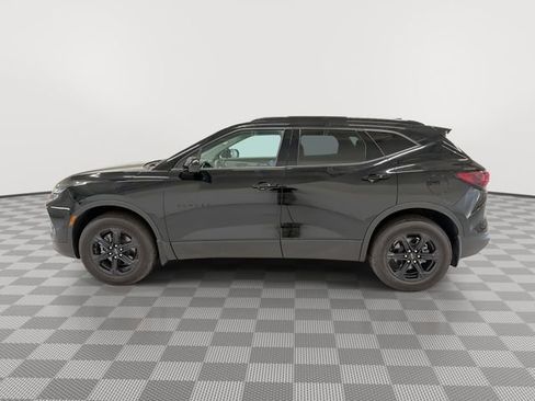 New 2025 Chevrolet Blazer LT w/ Midnight/Sport Edition FWD image 6