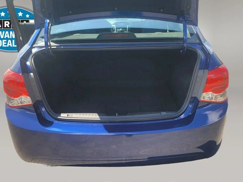 Used 2013 Chevrolet Cruze LS FWD image 18