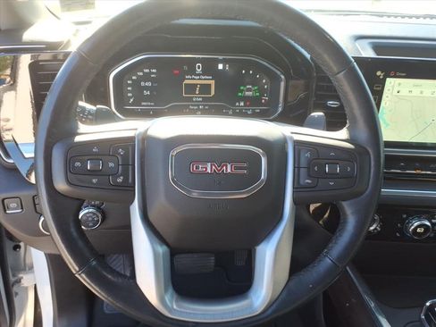 Used 2022 GMC Sierra 1500 SLT w/ SLT Convenience Package AWD/4WD image 28