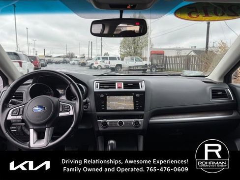 Used 2015 Subaru Outback 2.5i Limited image 10