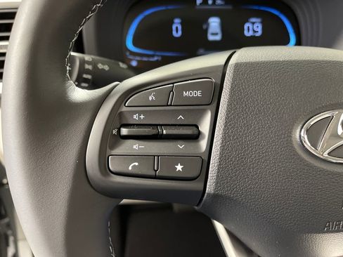 New 2026 Hyundai Venue SEL FWD image 30