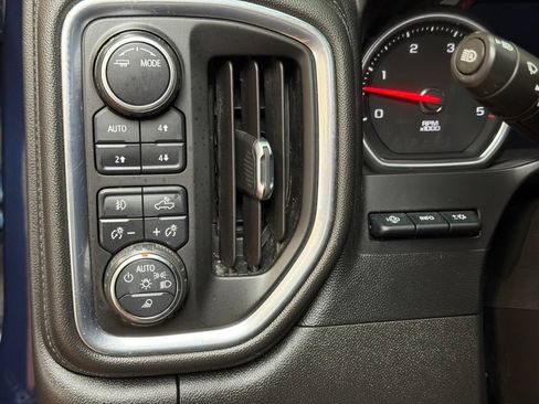 Used 2021 Chevrolet Silverado 2500 High Country w/ Z71 Off-Road Package AWD/4WD image 22