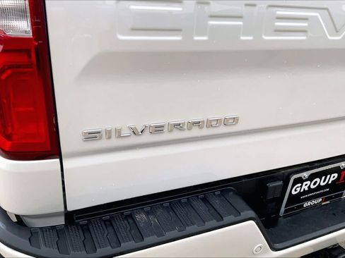 Used 2025 Chevrolet Silverado 1500 High Country w/ High Country Premium Package image 30