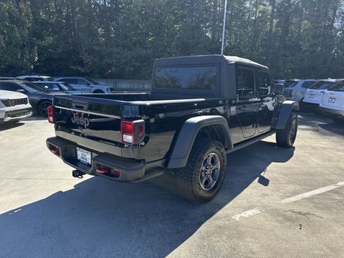 Used 2023 Jeep Gladiator Rubicon w/ Cold Weather Group image 6