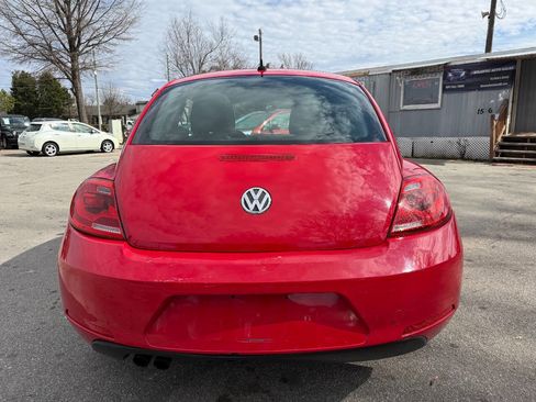 Used 2012 Volkswagen Beetle 2.5 FWD image 6