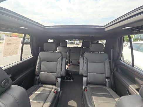 Used 2023 Chevrolet Tahoe LT w/ LT Signature Plus Package AWD/4WD image 31