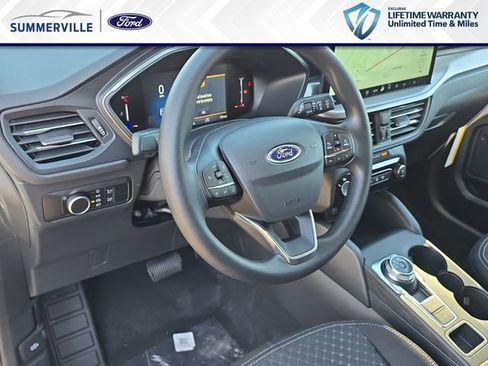 New 2026 Ford Escape Active w/ Tech Pack #1 FWD image 17