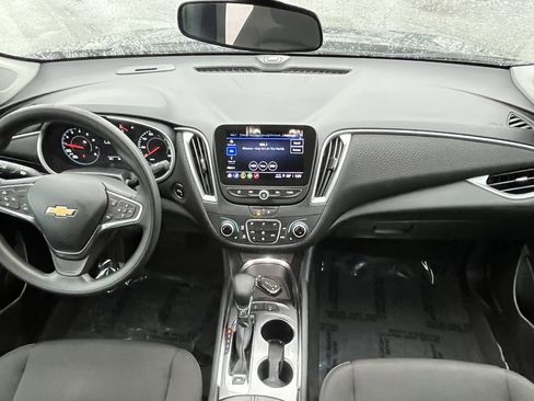 Certified 2024 Chevrolet Malibu LT image 12