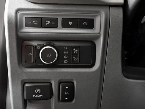 Used 2021 Ford F150 XLT w/ Equipment Group 302A High image 17