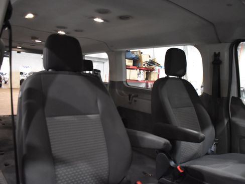 Used 2021 Ford Transit 350 XLT RWD image 25