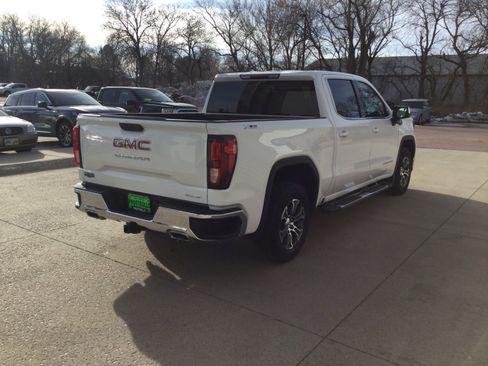 Used 2024 GMC Sierra 1500 SLE image 5