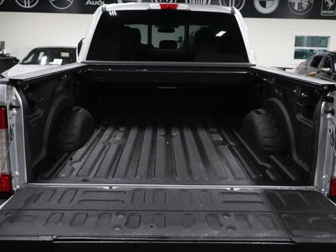 Used 2017 Ford F250 Platinum w/ Platinum Ultimate Package image 19