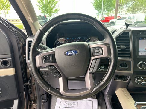 Used 2019 Ford Expedition Platinum AWD/4WD image 11