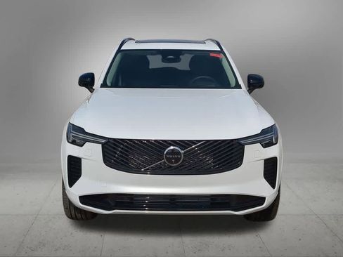 New 2026 Volvo XC90 T8 Ultra w/ Protection Package Premier image 9