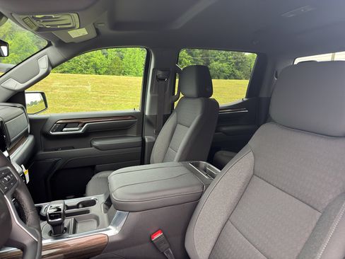 New 2026 Chevrolet Silverado 1500 LT Trail Boss AWD/4WD image 12