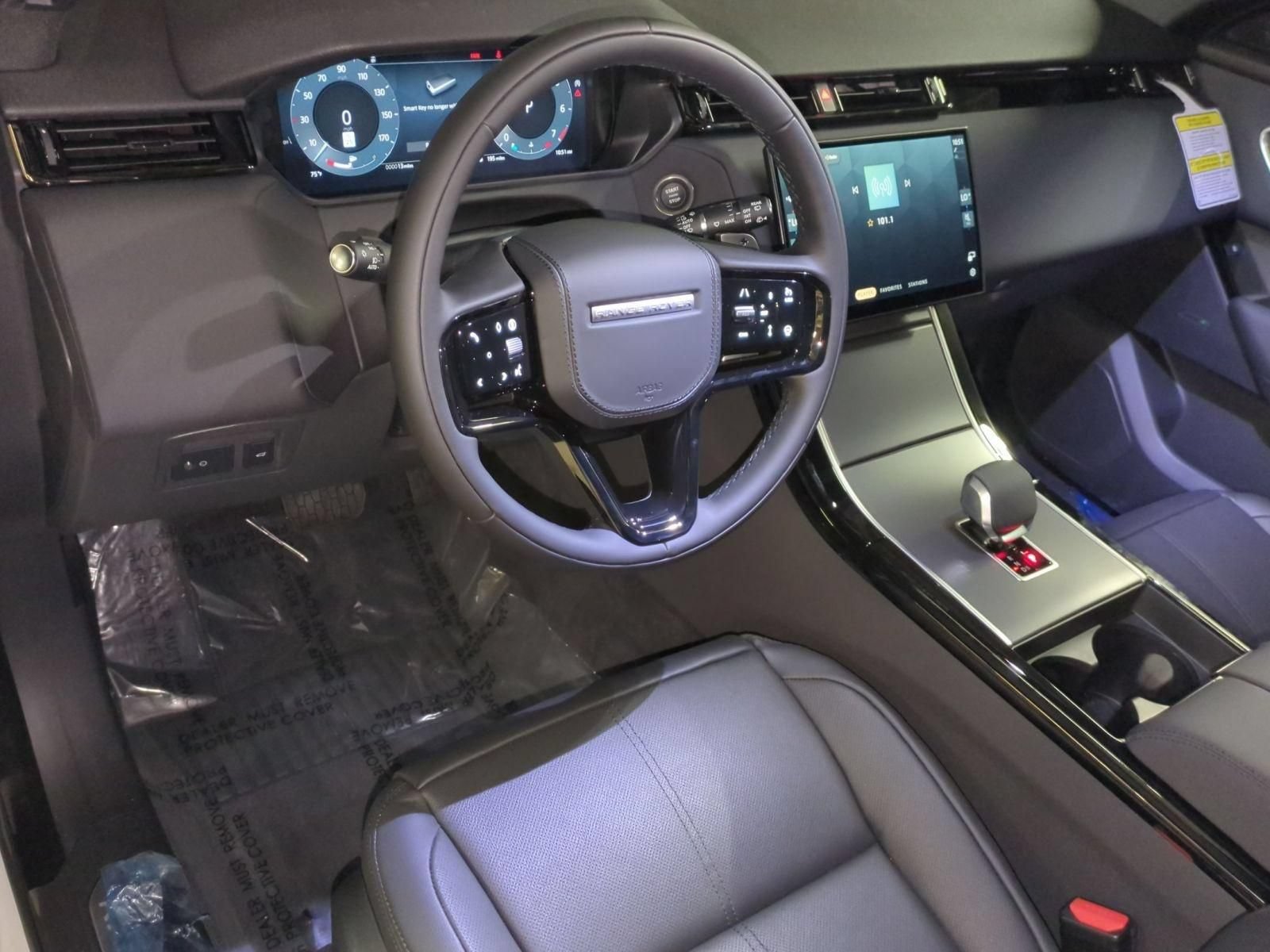 New 2026 Land Rover Range Rover Velar S AWD/4WD image 16