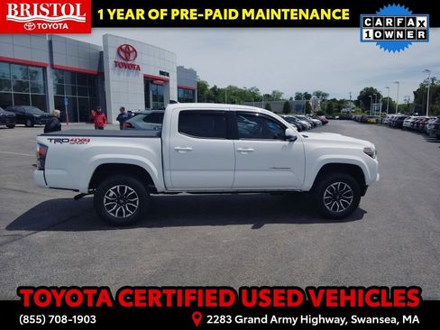 Certified 2023 Toyota Tacoma TRD Sport w/ Advanced Technology Package AWD/4WD image 9