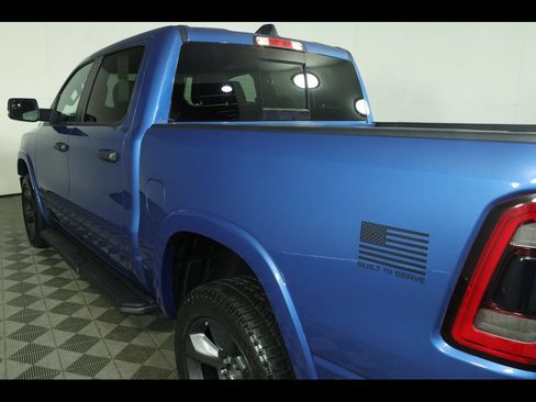 Certified 2024 RAM 1500 Big Horn AWD/4WD image 17