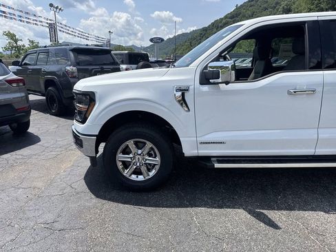 New 2025 Ford F150 XLT w/ Equipment Group 302A MID AWD/4WD image 11