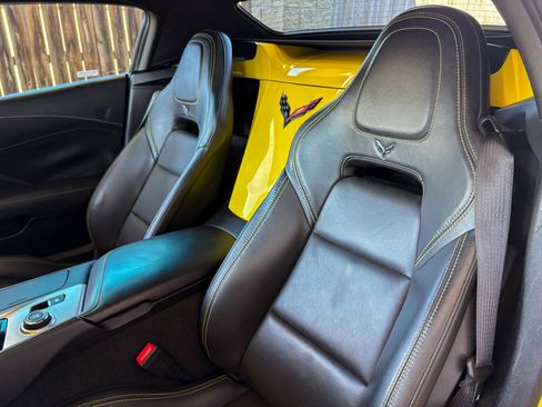 Used 2018 Chevrolet Corvette Stingray Convertible RWD image 29