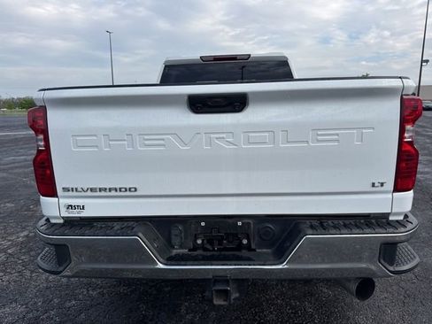 Used 2024 Chevrolet Silverado 2500 LT w/ Convenience Package AWD/4WD image 5