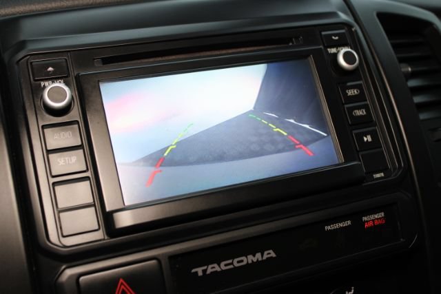 Used 2015 Toyota Tacoma PreRunner w/ Convenience Package RWD image 22
