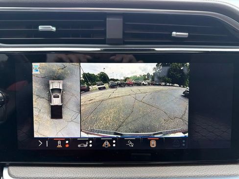 Used 2025 GMC Sierra 2500 Denali w/ Denali Reserve Package AWD/4WD image 29