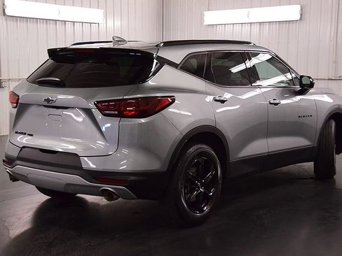 Used 2023 Chevrolet Blazer LT w/ Convenience Package AWD/4WD image 8